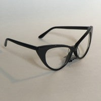 Slim cat framed glasses